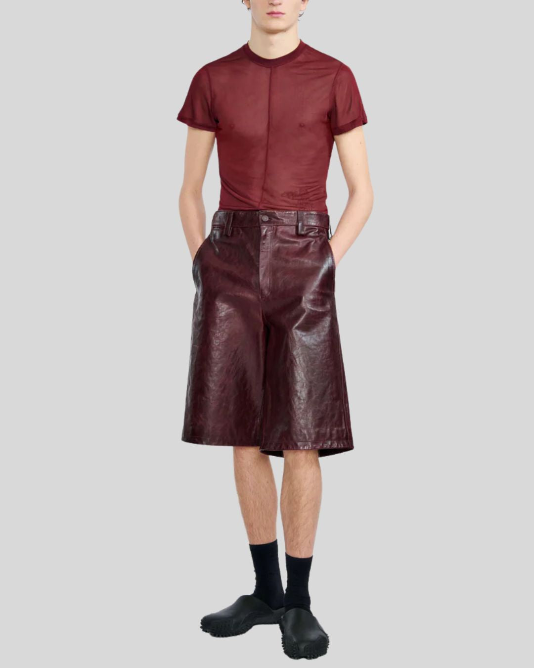 Men’s burgundy leather bermuda shorts front view – high-waist long fit