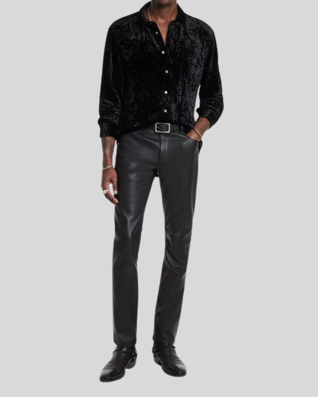front view of Noir Jet skinny black leather pants
