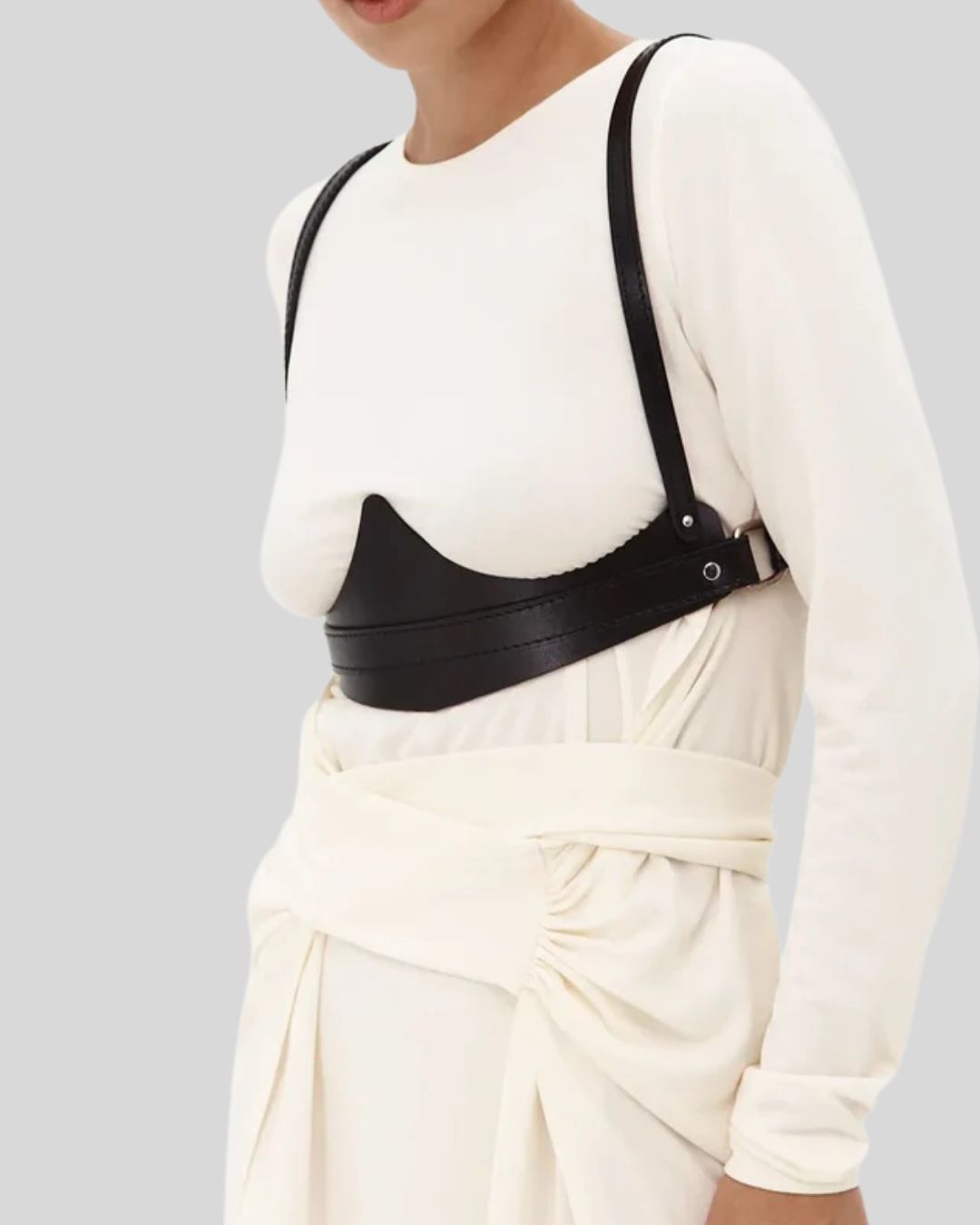 Minimalist Body Harness – Side Curve Detail on Model
